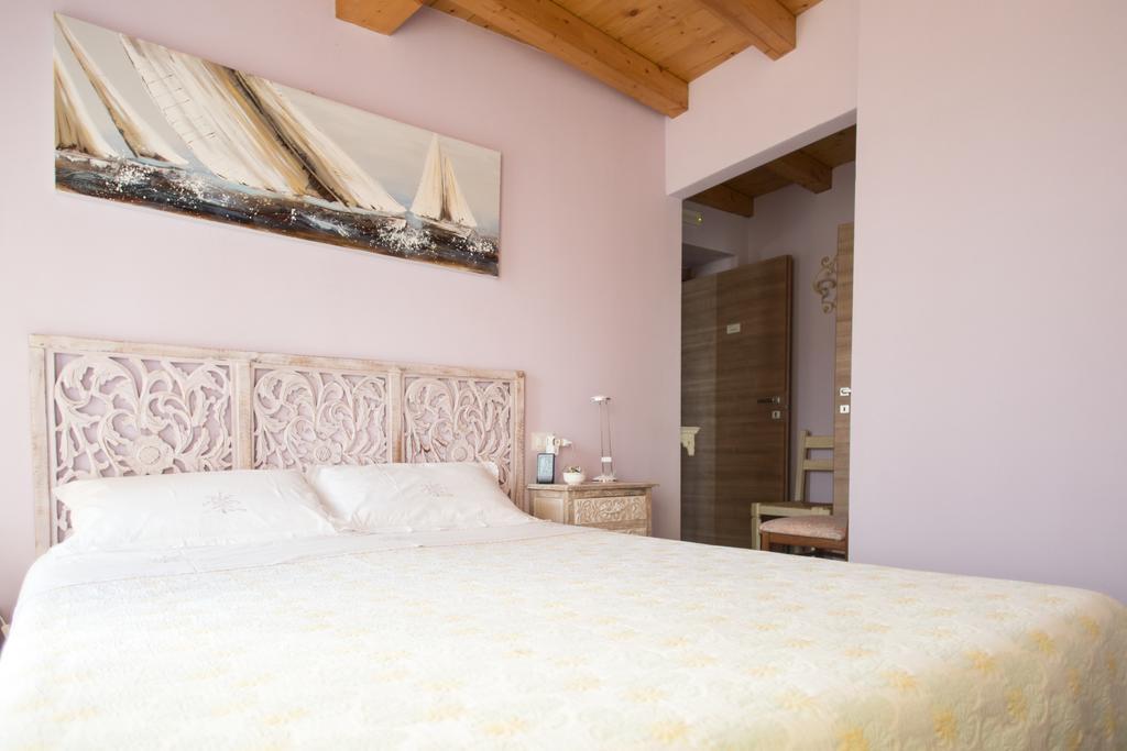 La Casa Sul Sasso Hotel Dervio Exterior photo